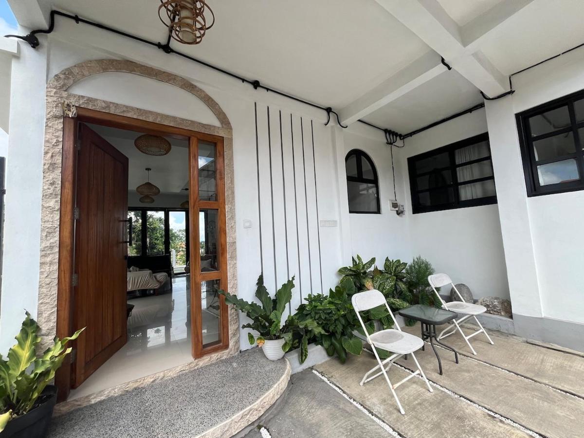 Villa De La Rose 1 Bedroom Ungasan Exteriér fotografie